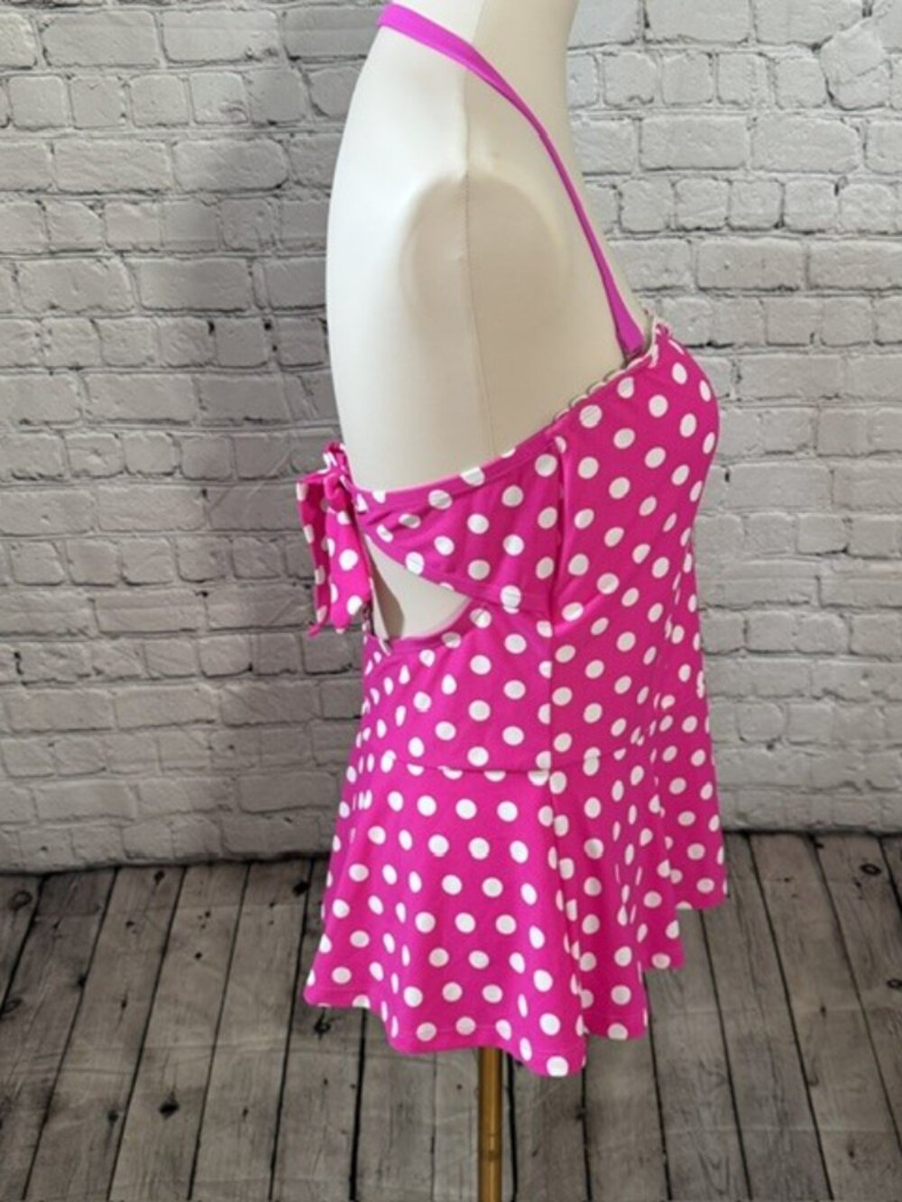 Crown & Ivy Pink White Polka Dot Peplum Tankini Top Bandeau L NWOT - Picture 2 of 6